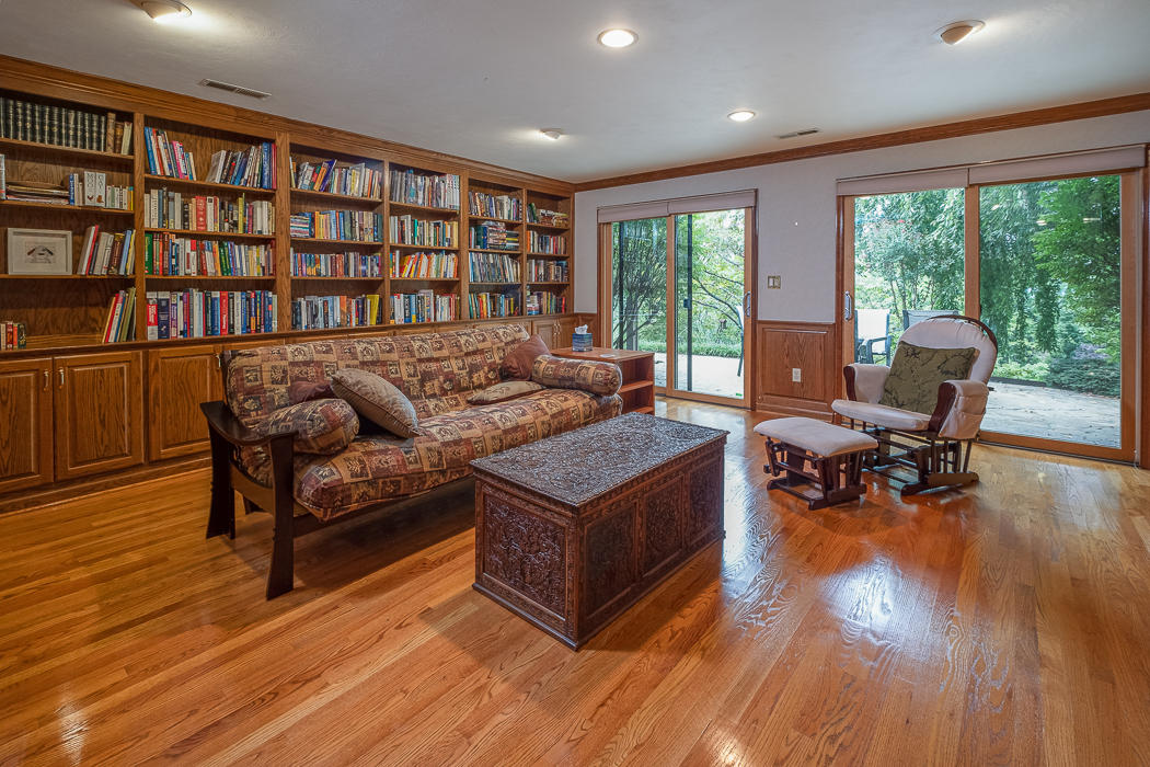5192 Fox Ridge Road Southwest Roanoke, VA 24018 - Photo 53 of 83 Built-ins