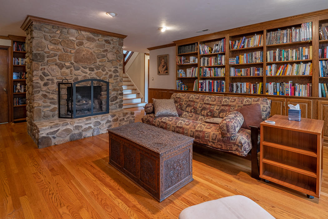 5192 Fox Ridge Road Southwest Roanoke, VA 24018 - Photo 54 of 83 Family Room