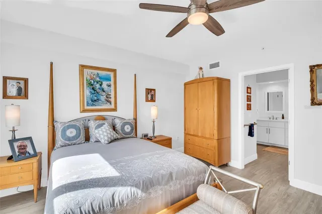 $380,000 | 960 Starkey Road, Unit 7505, Largo, FL 33771