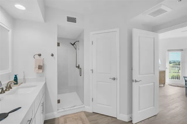 $380,000 | 960 Starkey Road, Unit 7505, Largo, FL 33771