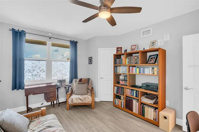 $380,000 | 960 Starkey Road, Unit 7505, Largo, FL 33771