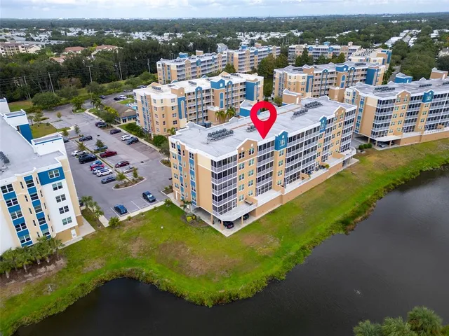 $380,000 | 960 Starkey Road, Unit 7505, Largo, FL 33771