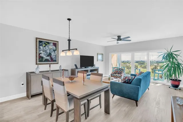 $380,000 | 960 Starkey Road, Unit 7505, Largo, FL 33771