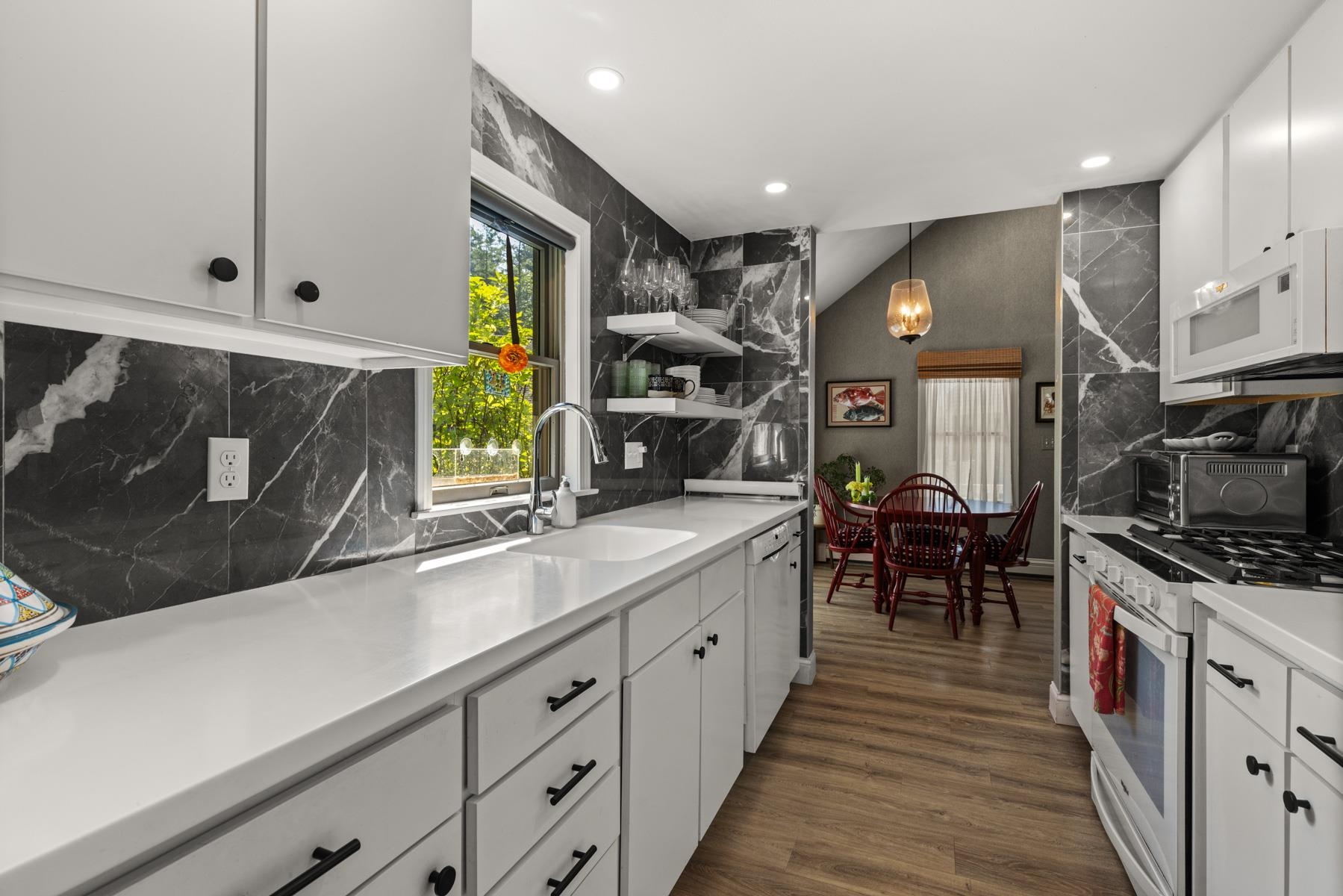 12 Bucks Hill Road Durham, NH 03824 - Photo 10 of 38