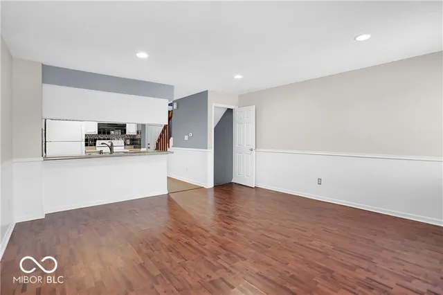 $1,500 | 6010 South Bay Drive, Indianapolis, IN 46250