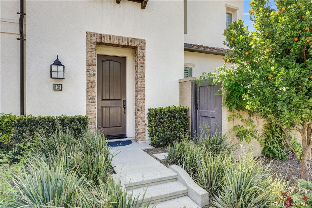 131 Okra Irvine, CA 92618 - Photo 3 of 30