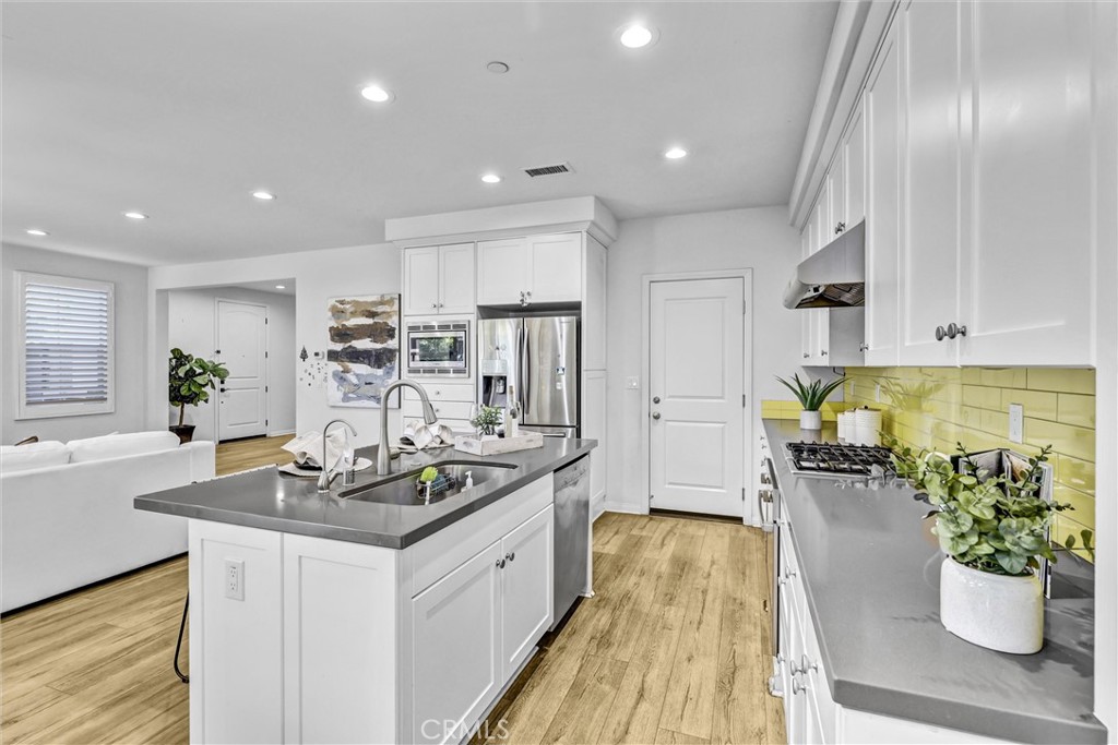 131 Okra Irvine, CA 92618 - Photo 10 of 30