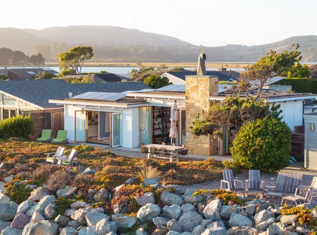 $9,995,000 | 310 Seadrift Road, Stinson Beach, CA 94970
