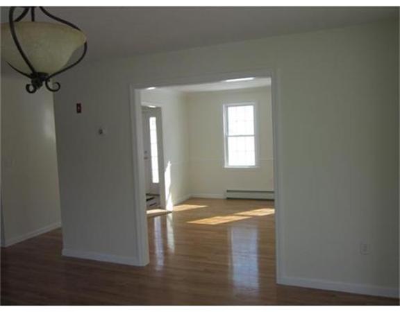 112 Pond Vw Road East Brookfield, MA 01515 - Photo 17 of 19 Gallery Image 17