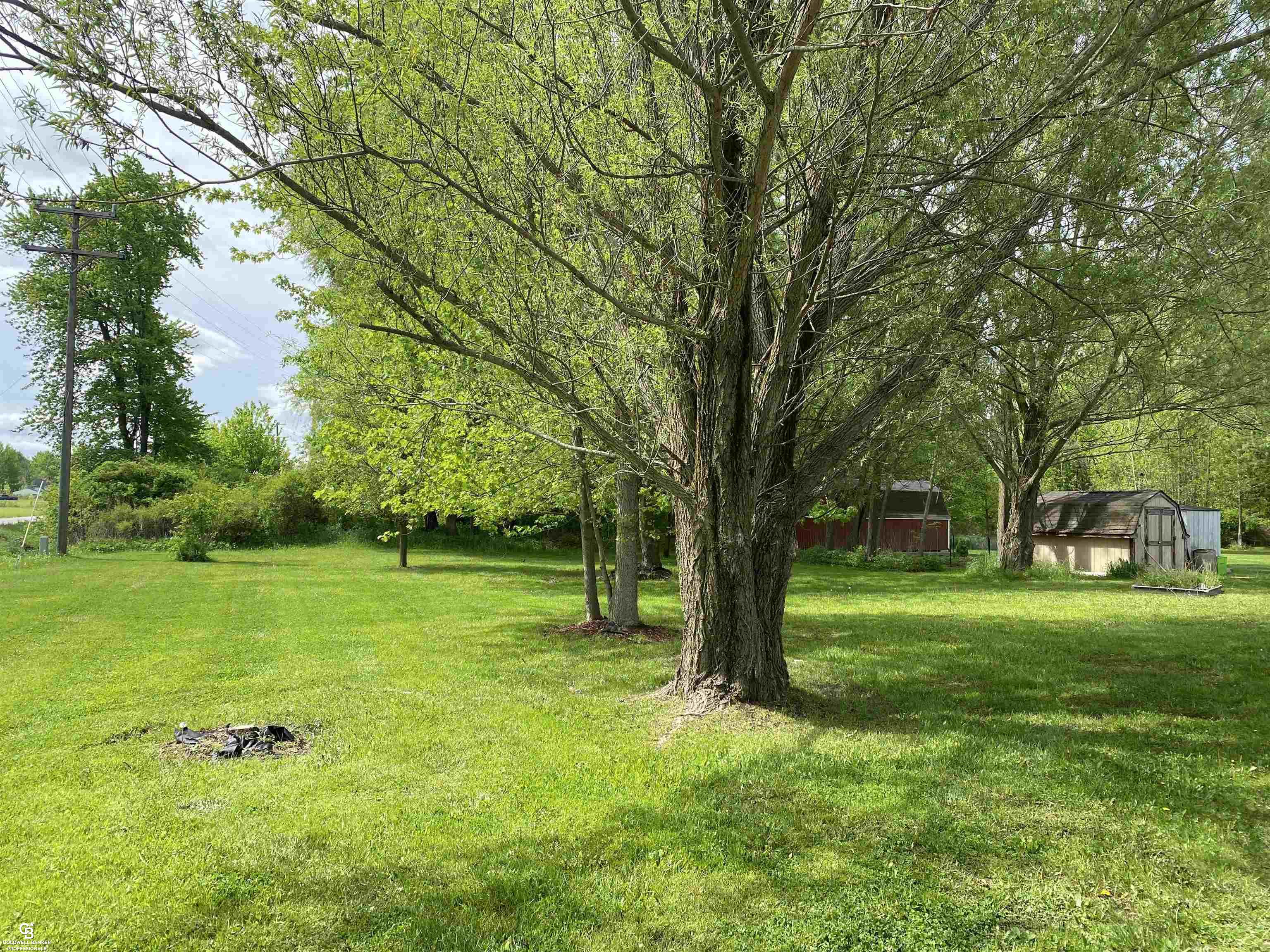 3929 Sheridan Road Emmett, MI 48022 - Photo 4 of 36