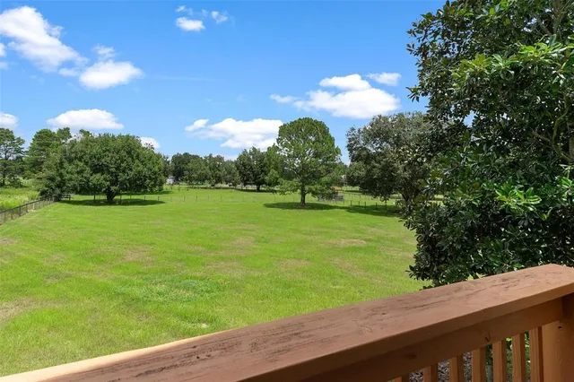 $689,000 | 18525 Lake Road, Altoona, FL 32702