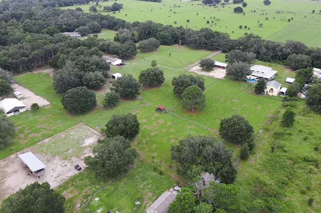 $689,000 | 18525 Lake Road, Altoona, FL 32702