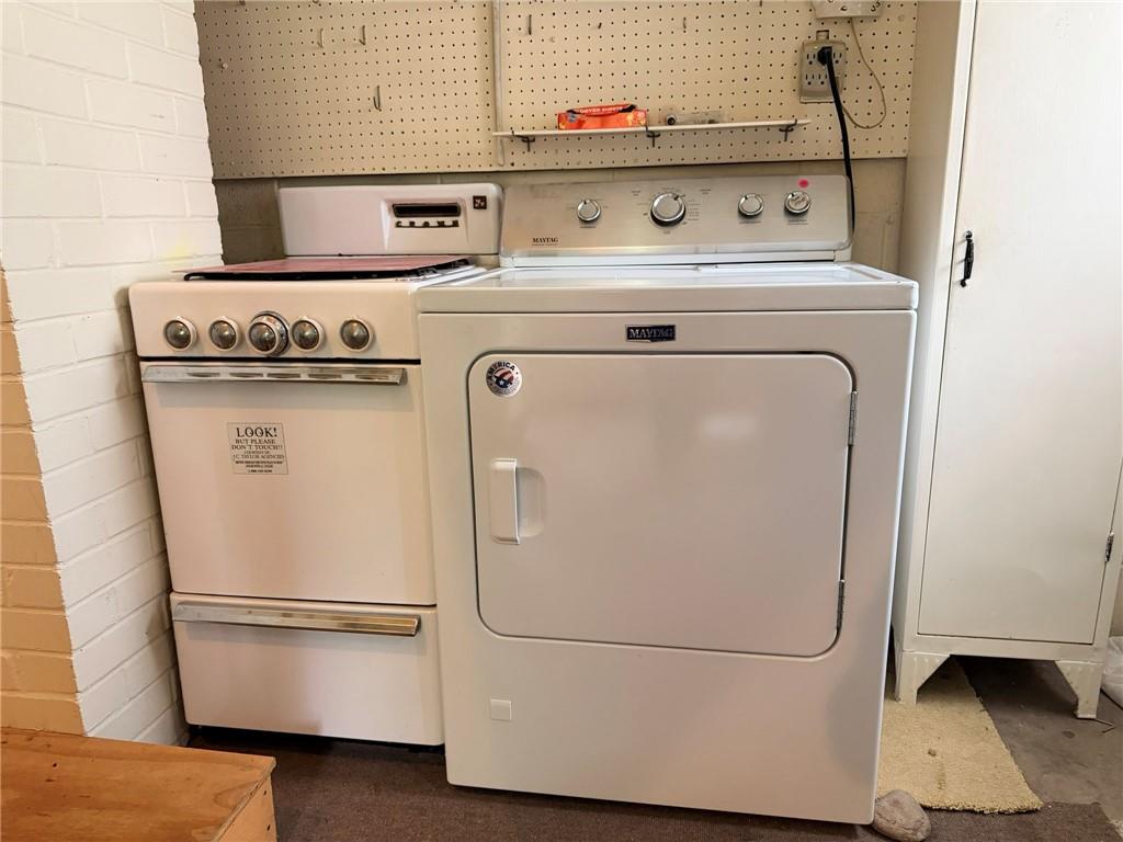 96 South Kings Creek Road Burgettstown, PA 15021 - Photo 14 of 48 Extra Range in Laundry Area