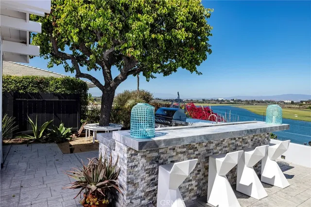 $7,795,000 | 1950 Galaxy Drive, Newport Beach, CA 92660