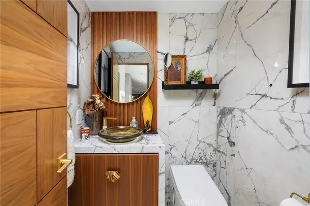 $7,795,000 | 1950 Galaxy Drive, Newport Beach, CA 92660