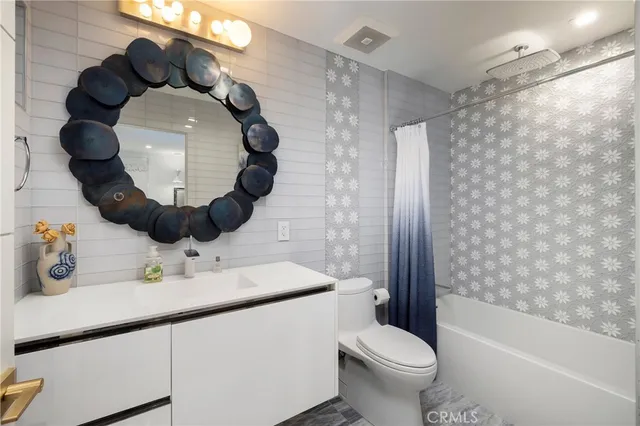 $7,795,000 | 1950 Galaxy Drive, Newport Beach, CA 92660