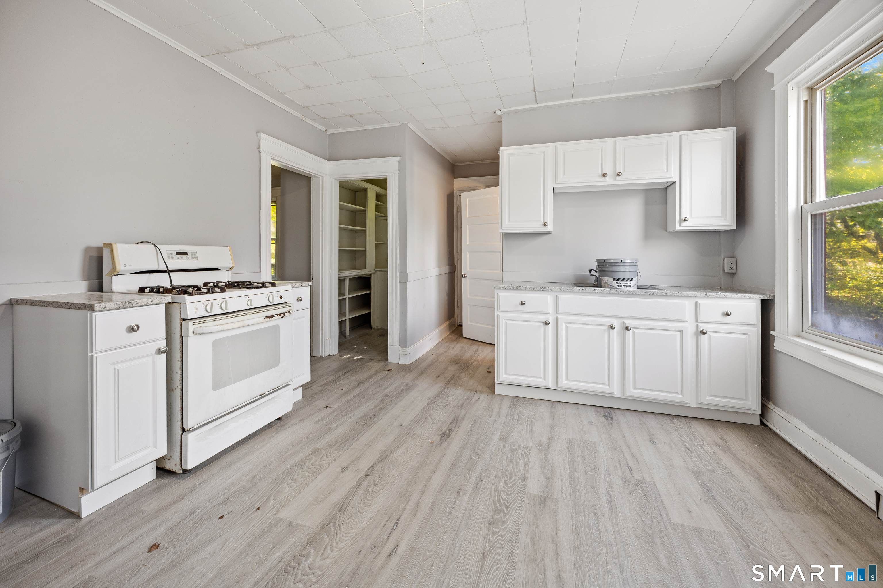 500 Wilson Street Waterbury, CT 06708 - Photo 23 of 38