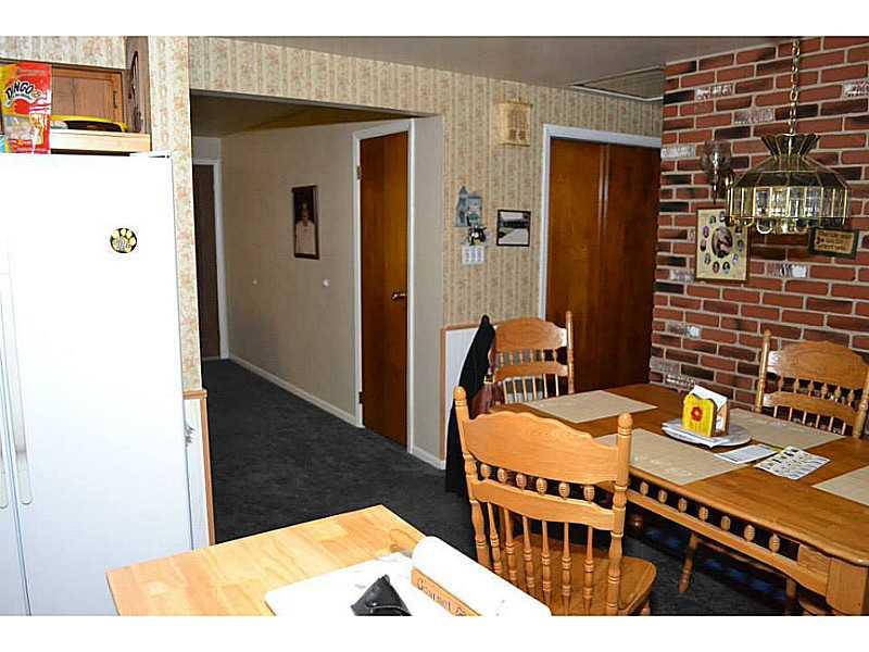 Dining Room. Dining area with Brick Wall!