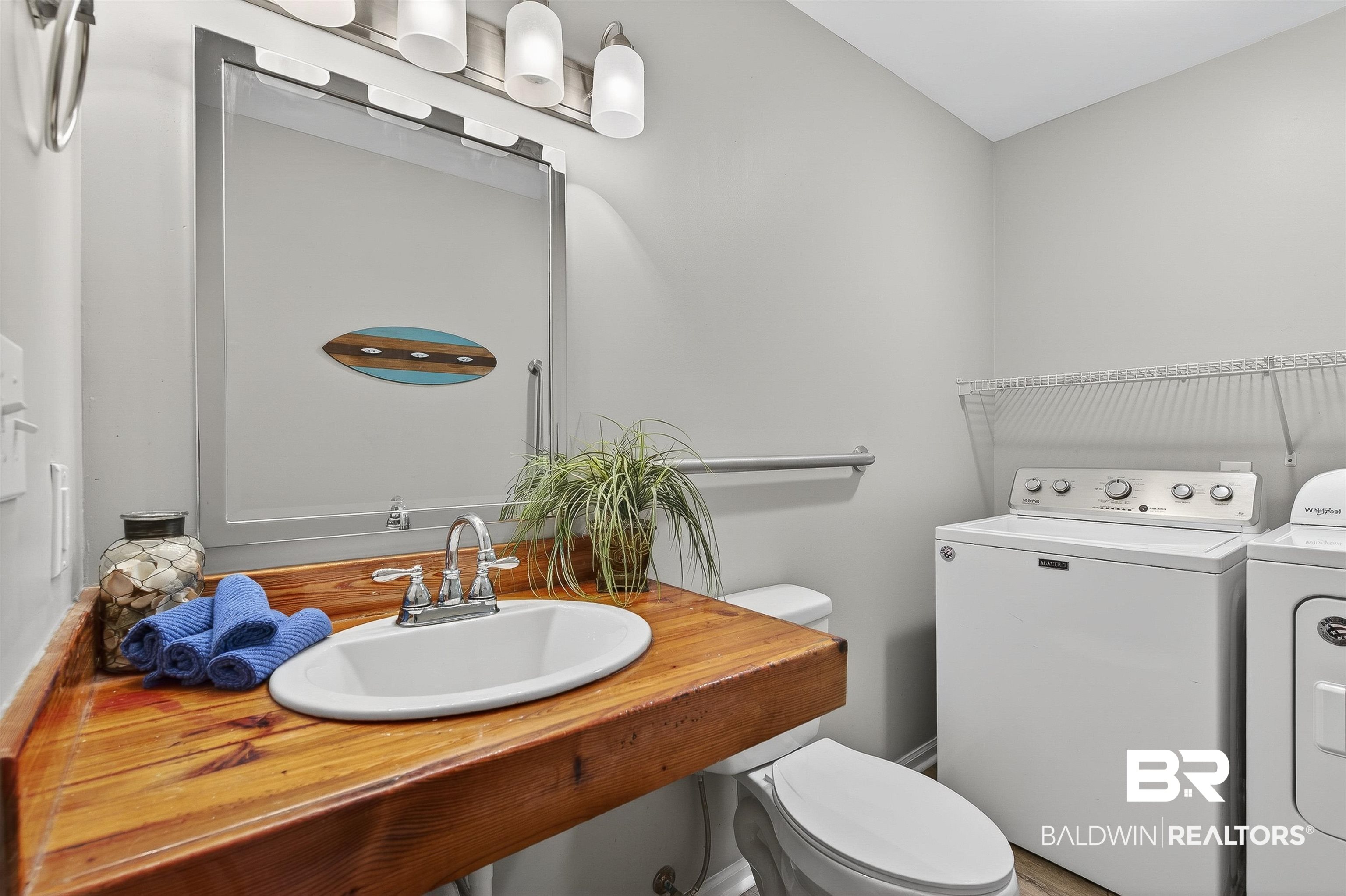 1517 Regency Road, Unit 114 Gulf Shores, AL 36542 - Photo 24 of 61 Gallery Image 24