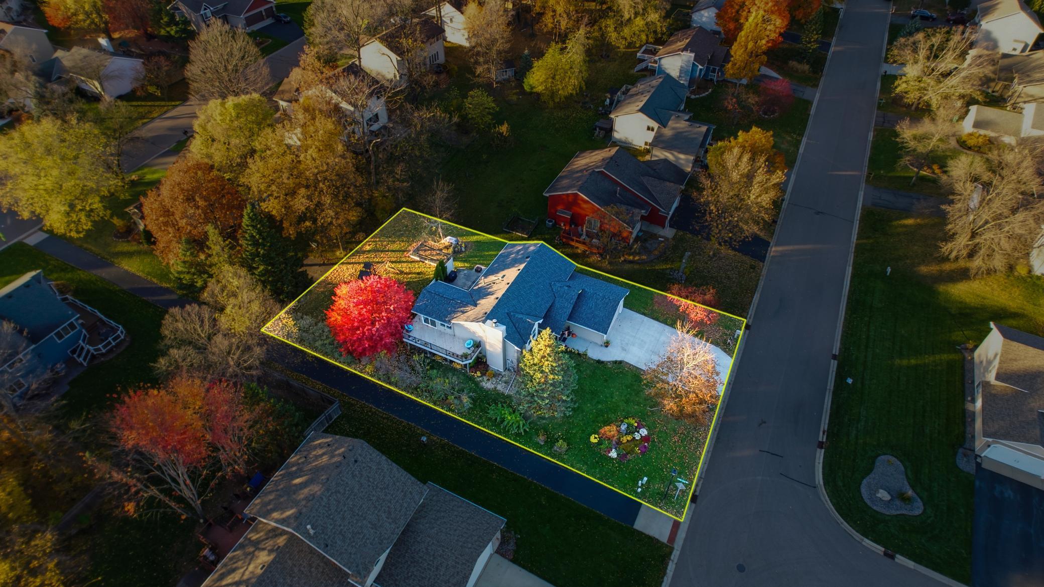 14774 Yosemite Avenue South Savage, MN 55378 - Photo 3 of 34