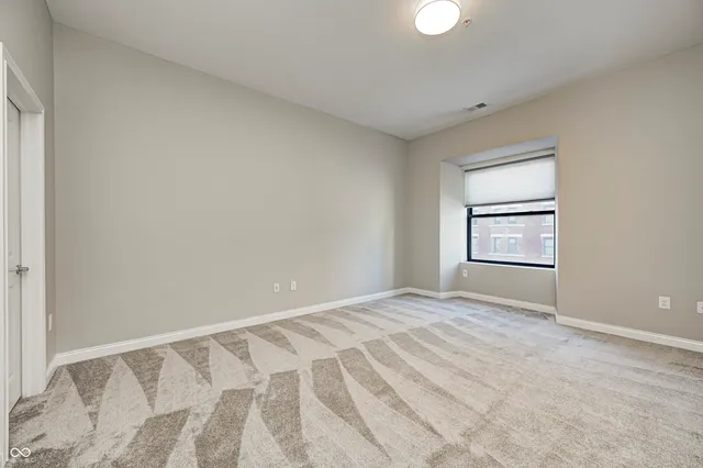 $2,400 | 350 North Meridian Street, Unit 304, Indianapolis, IN 46204