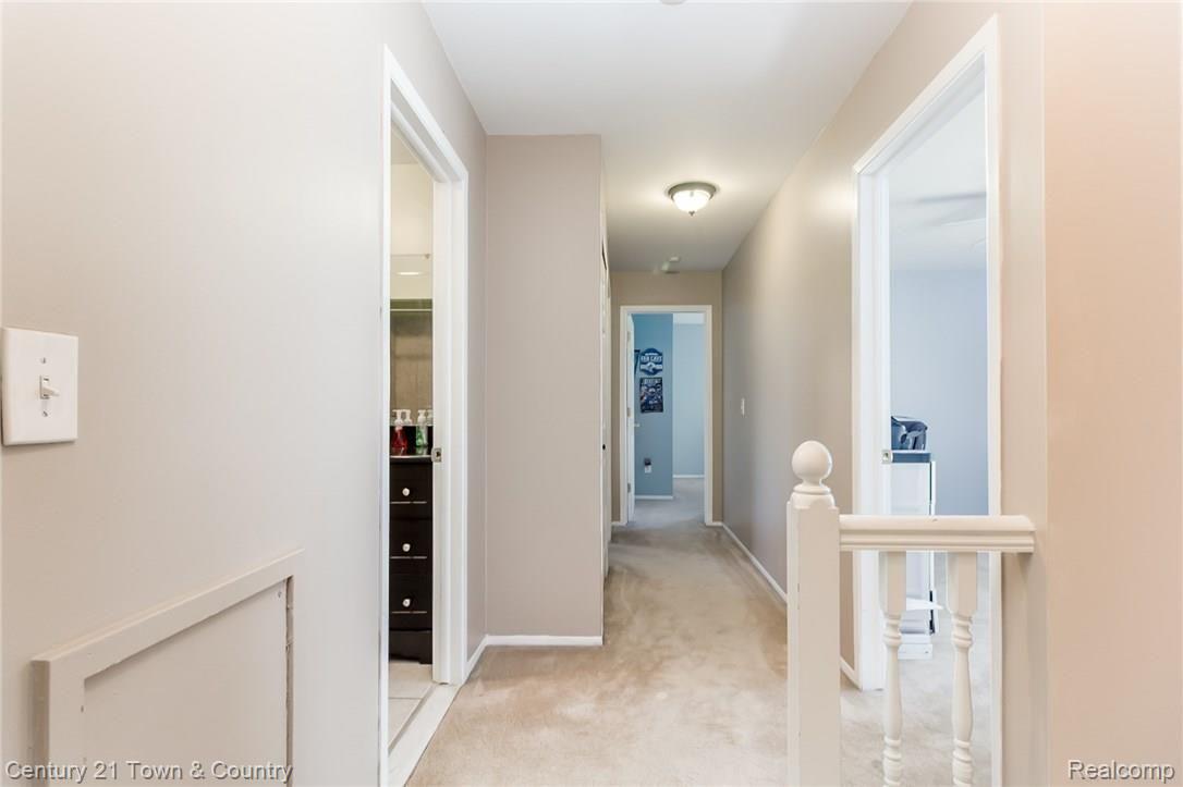 723 Baker Street Rochester, MI 48307 - Photo 20 of 37 723 Baker (20 of 37).jpg