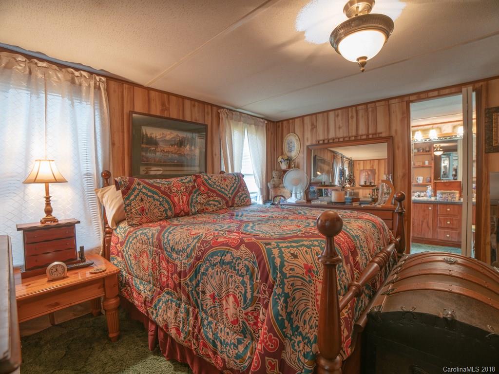 93 Circle East Ranch Road Burnsville, NC 28714 - Photo 28 of 30 Gallery Image 28
