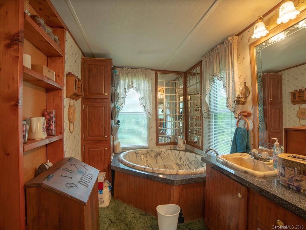 93 Circle East Ranch Road Burnsville, NC 28714 - Photo 30 of 30 Gallery Image 30