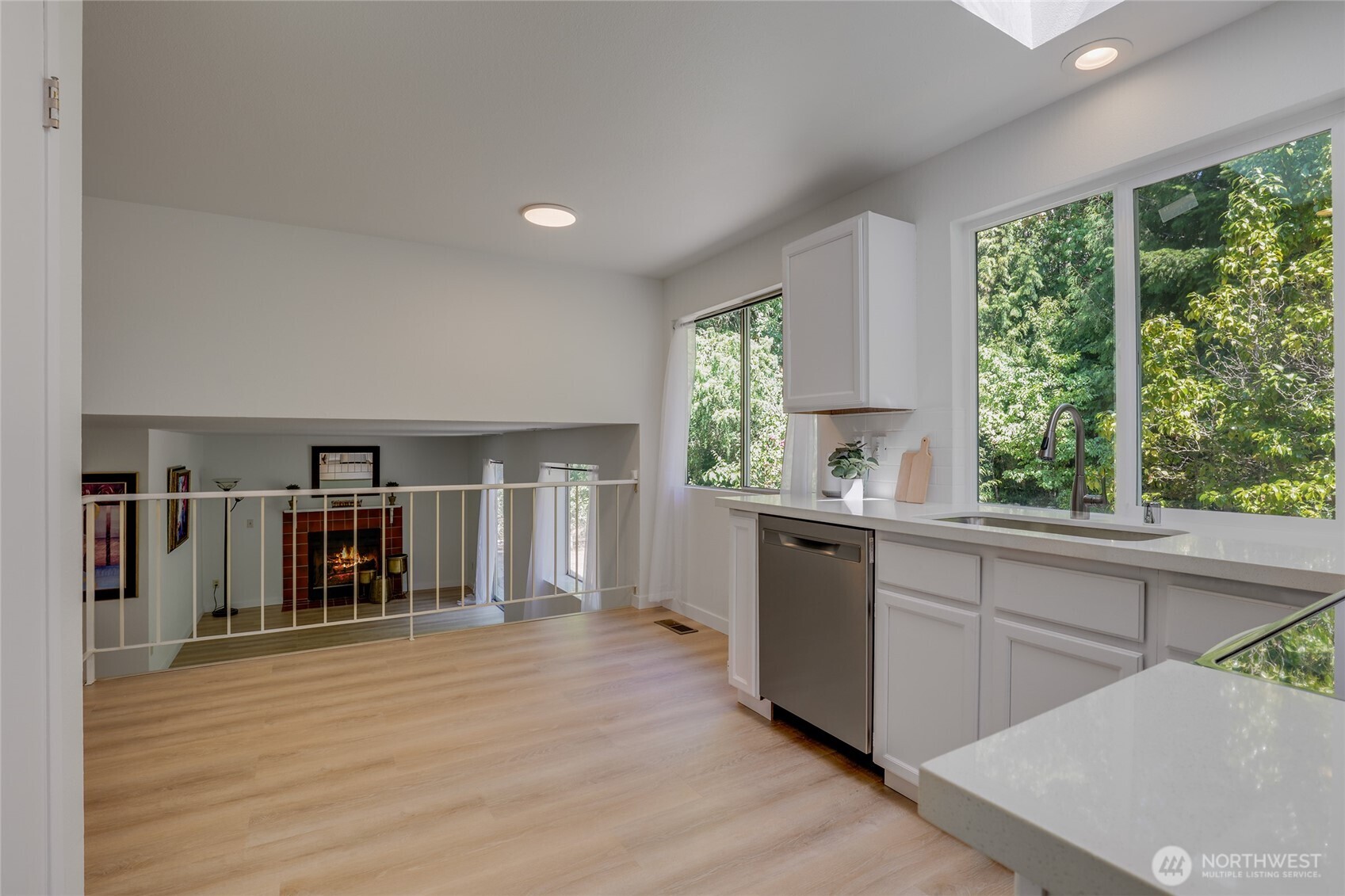 1124 South 23rd Street Renton, WA 98055 - Photo 5 of 24 Gallery Image 5