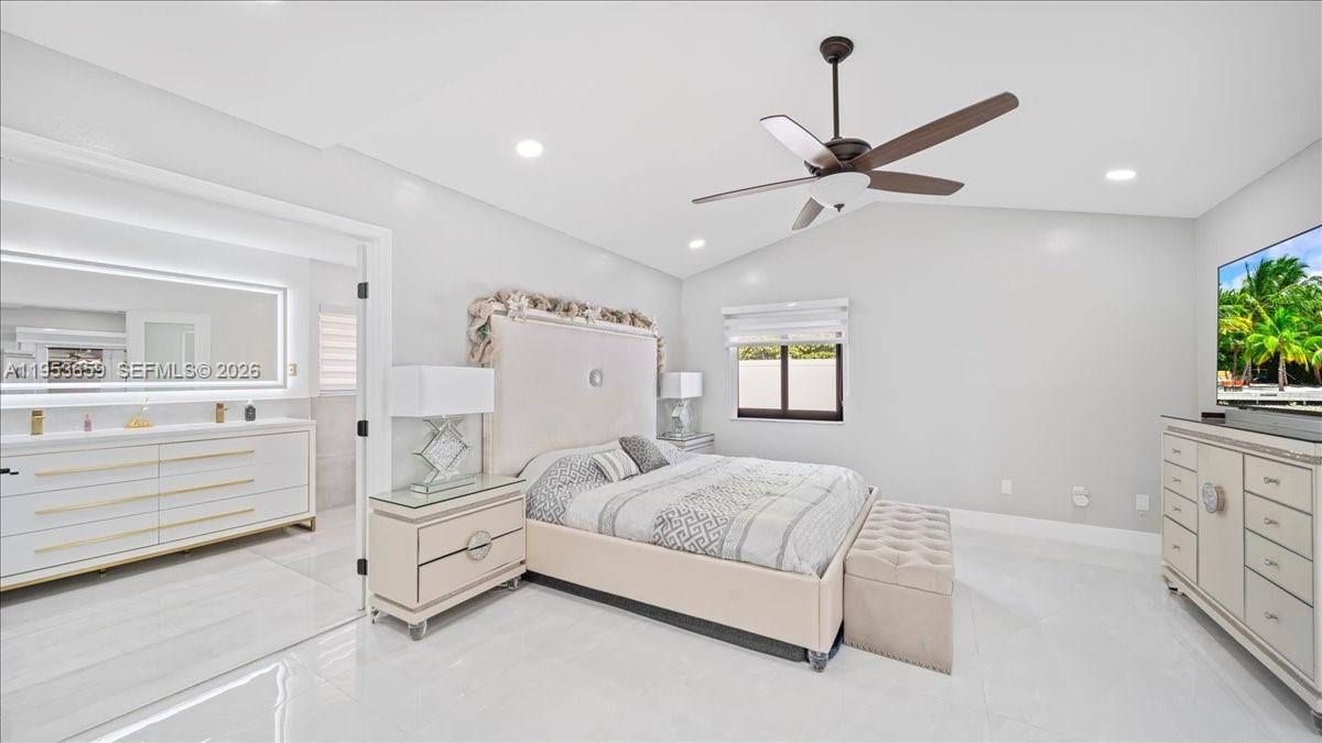 11611 Southwest 9th Court Pembroke Pines, FL 33025 - Photo 25 of 47