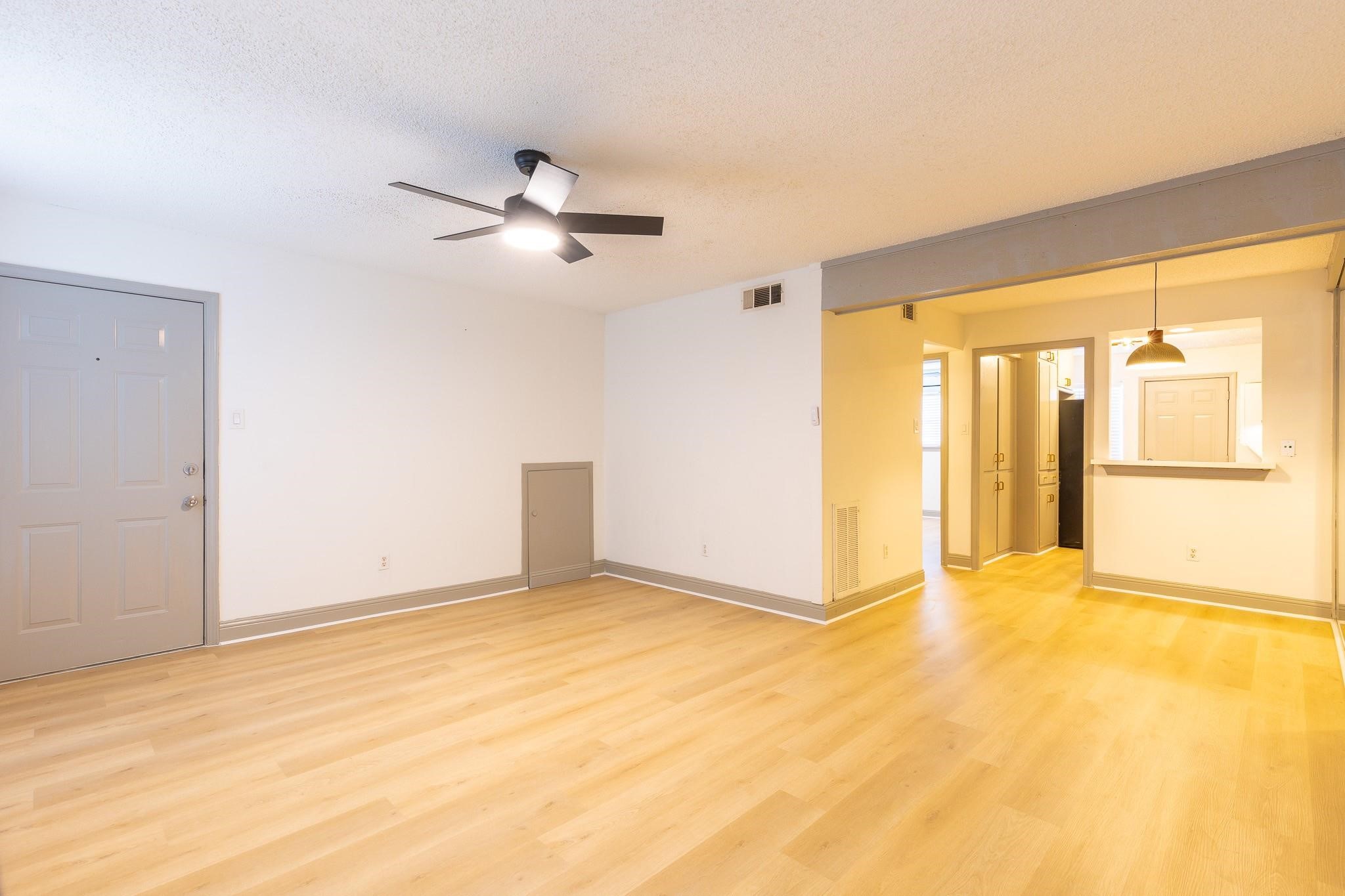 11603 Chimney Rock Road, Unit 4 Houston, TX 77035 - Photo 10 of 22