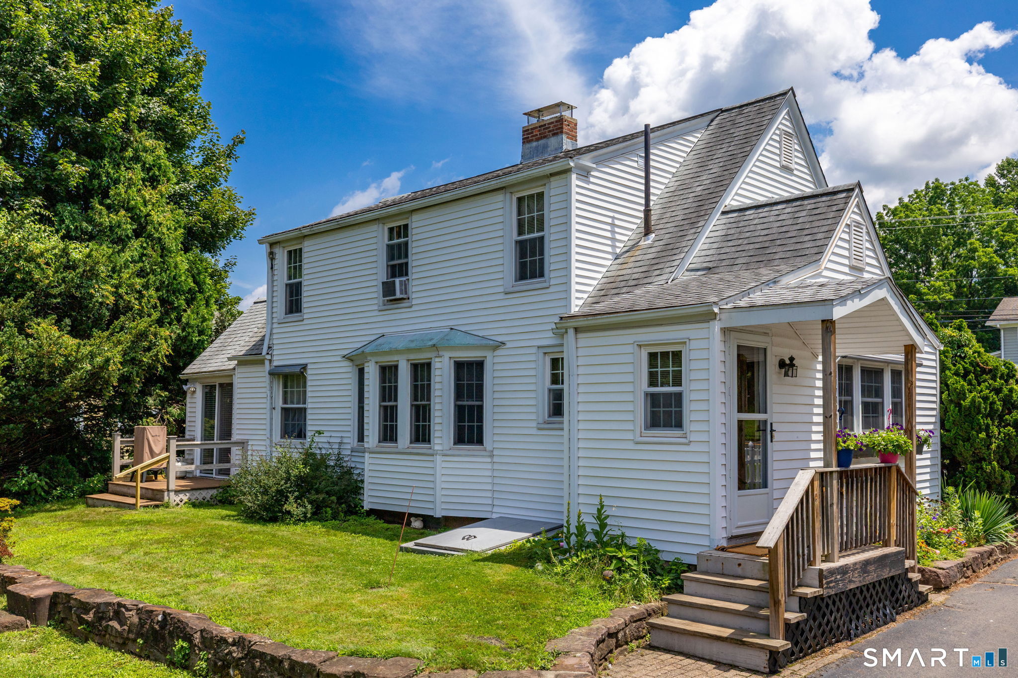 564 Main Street Portland, CT 06480 - Photo 35 of 40