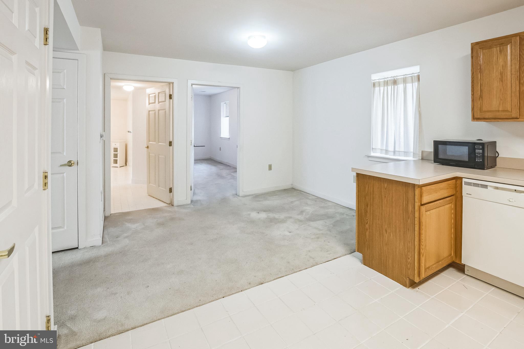 8002 Westview Road, Unit 8002 Wilmington, DE 19802 - Photo 11 of 27 Gallery Image 11