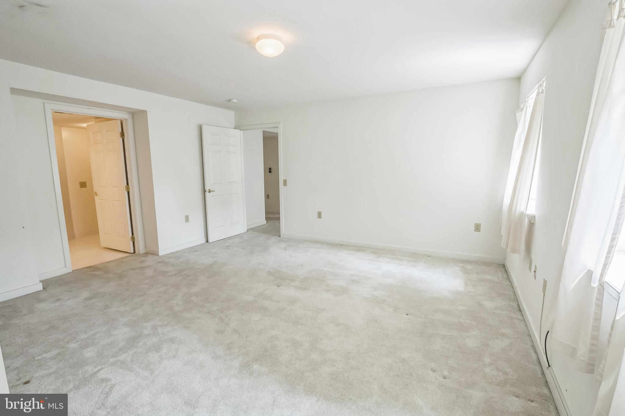 8002 Westview Road, Unit 8002 Wilmington, DE 19802 - Photo 19 of 27 Gallery Image 19