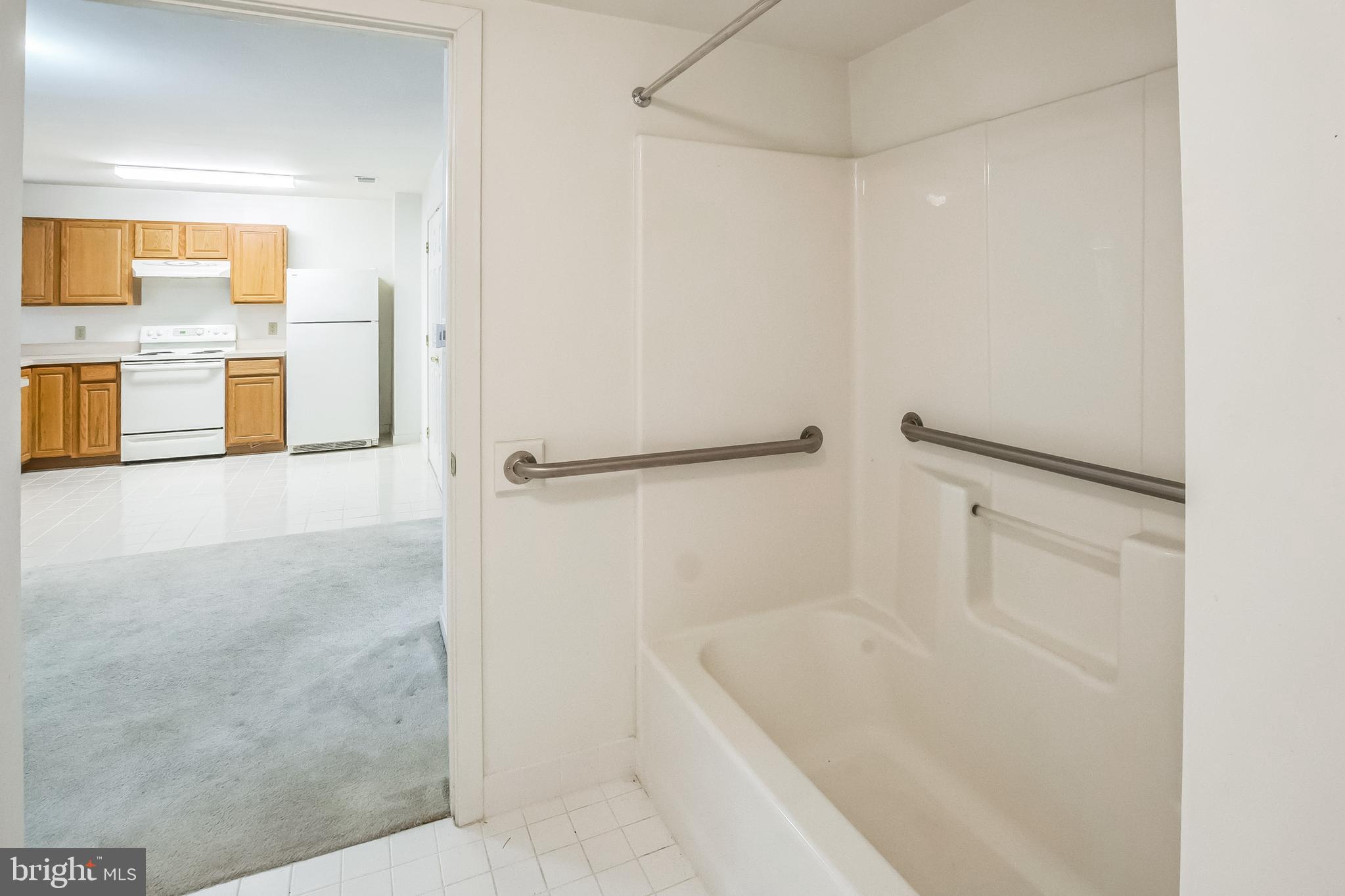 8002 Westview Road, Unit 8002 Wilmington, DE 19802 - Photo 22 of 27 Gallery Image 22