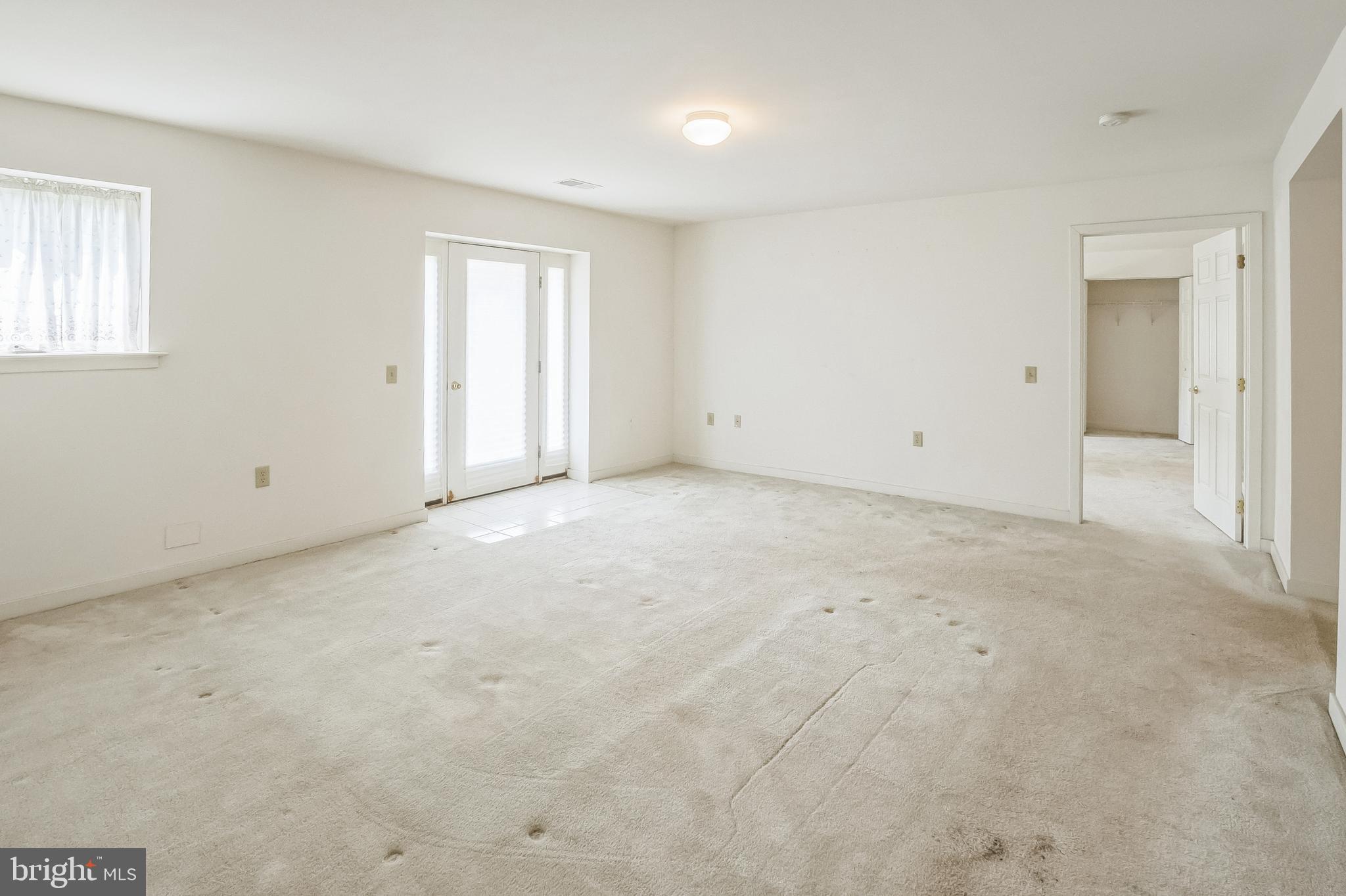 8002 Westview Road, Unit 8002 Wilmington, DE 19802 - Photo 3 of 27 Gallery Image 3
