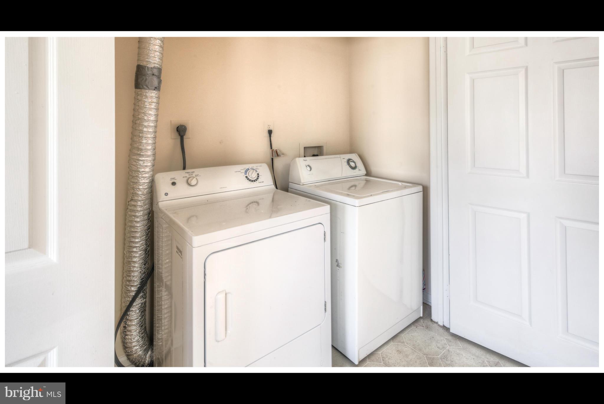 6919 Mayfair Road Laurel, MD 20707 - Photo 13 of 30 Interior (General)
