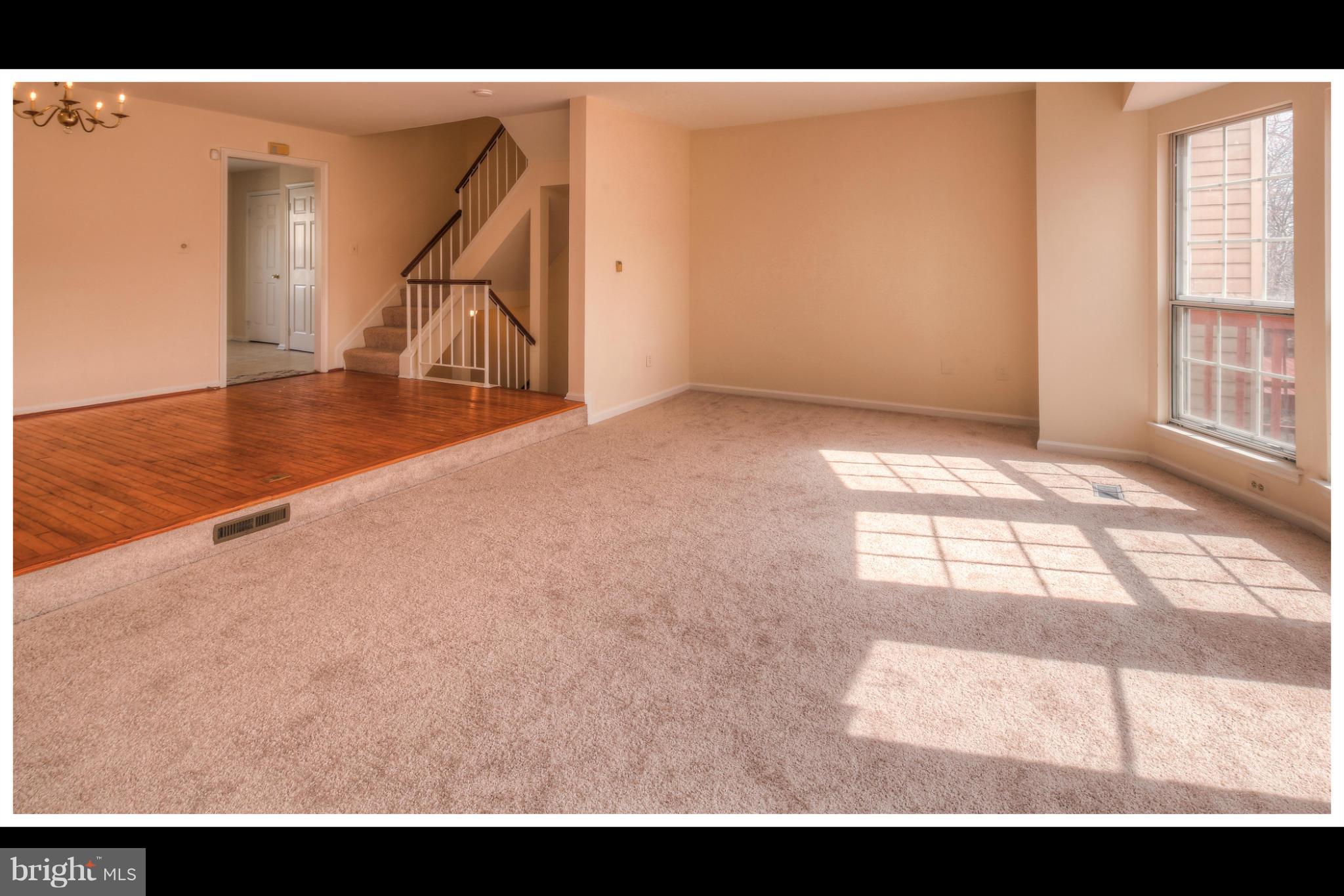 6919 Mayfair Road Laurel, MD 20707 - Photo 7 of 30 Living Room