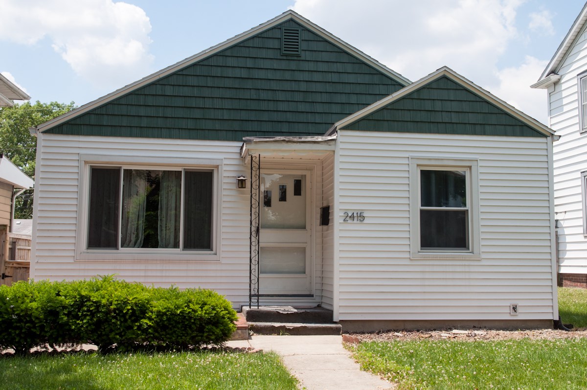 2415 Terrace Road Fort Wayne, IN 46805 - Photo 4 of 36