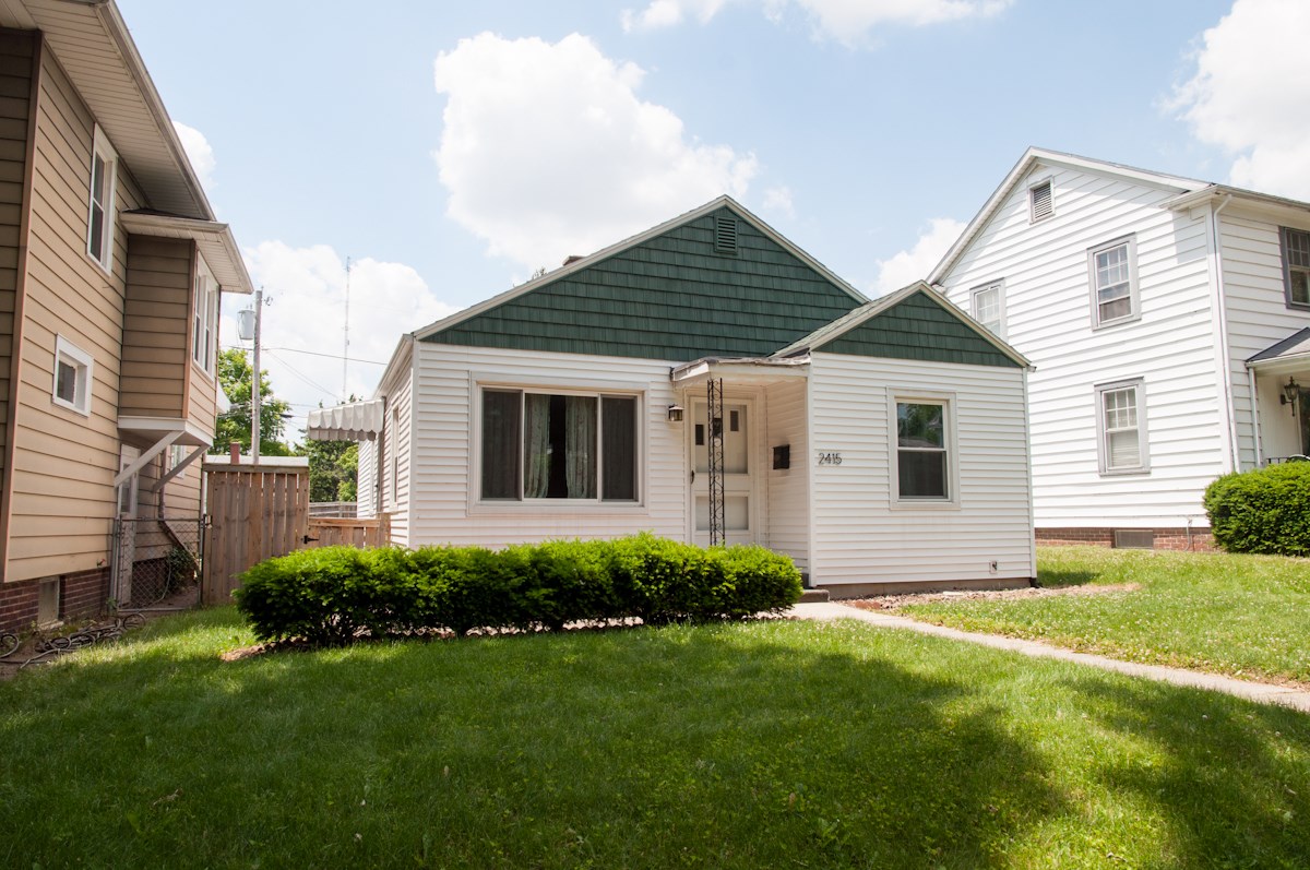 2415 Terrace Road Fort Wayne, IN 46805 - Photo 5 of 36