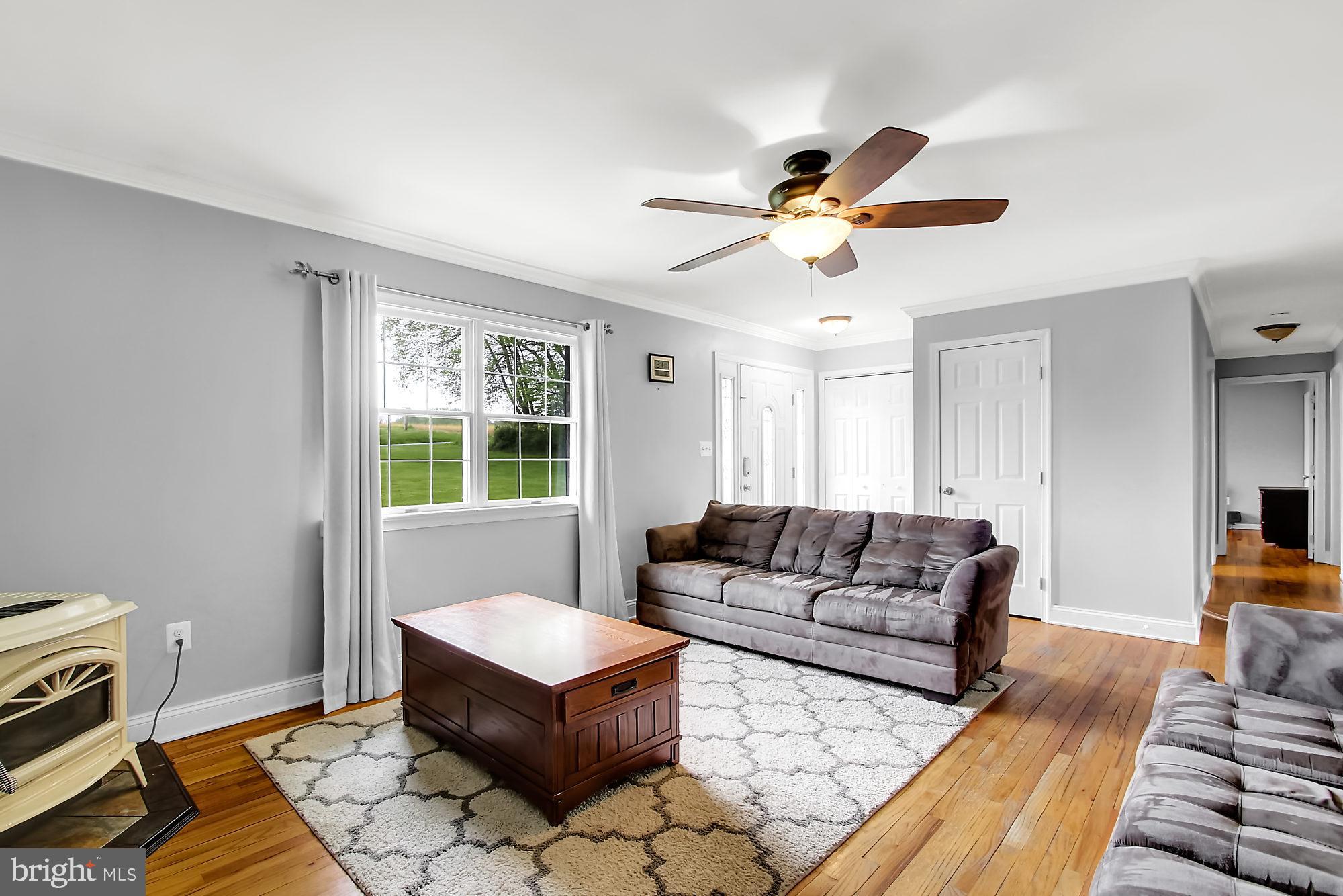 1804 Colora Road Colora, MD 21917 - Photo 3 of 25 Entry front door to living room