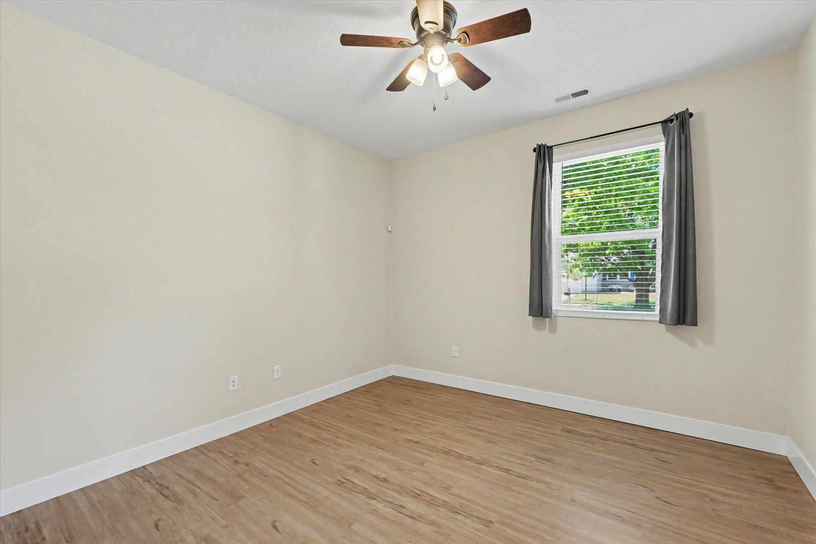 2014 Winchester Drive Champaign, IL 61821 - Photo 20 of 32