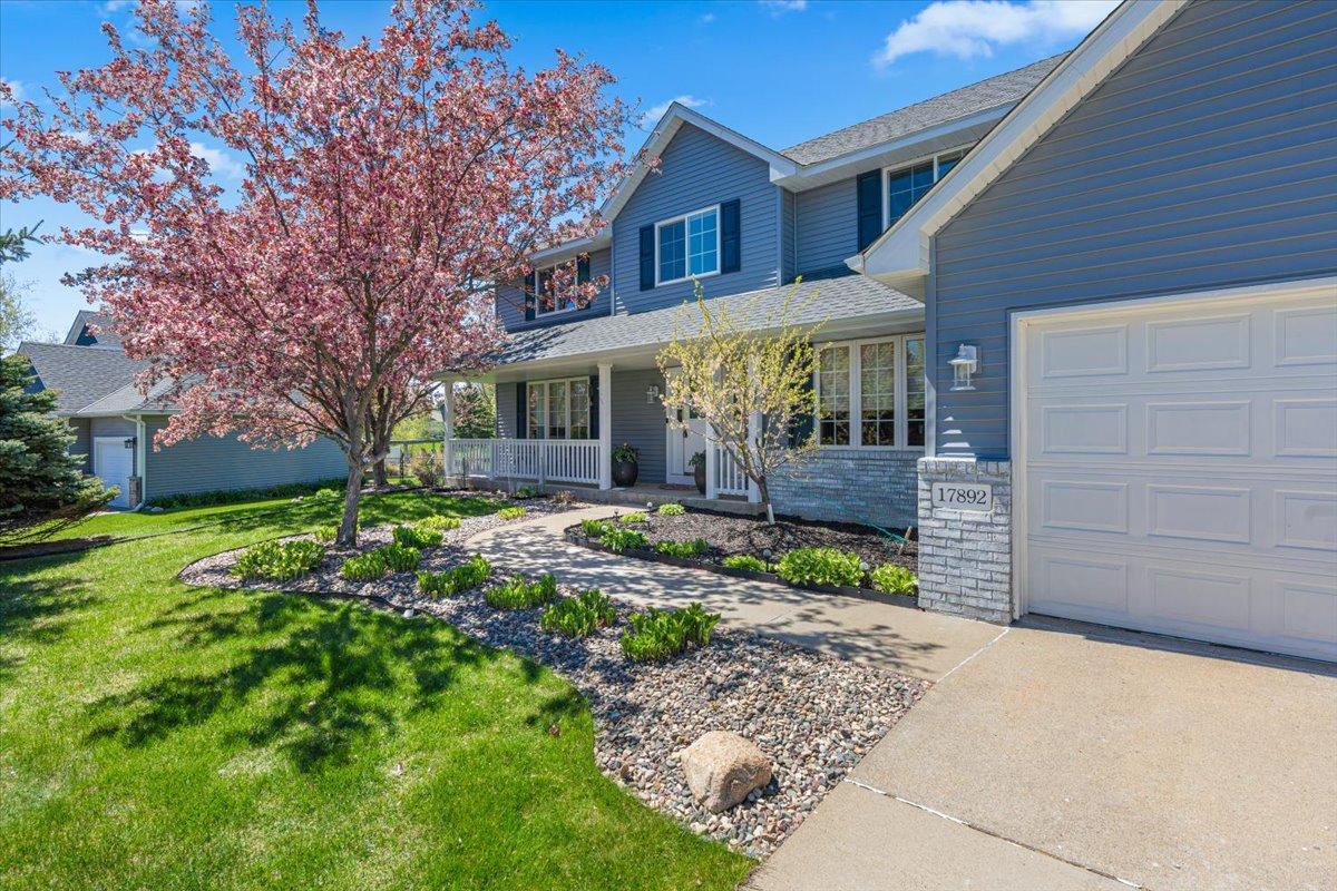 17892 Impala Path Lakeville, MN 55044 - Photo 3 of 75
