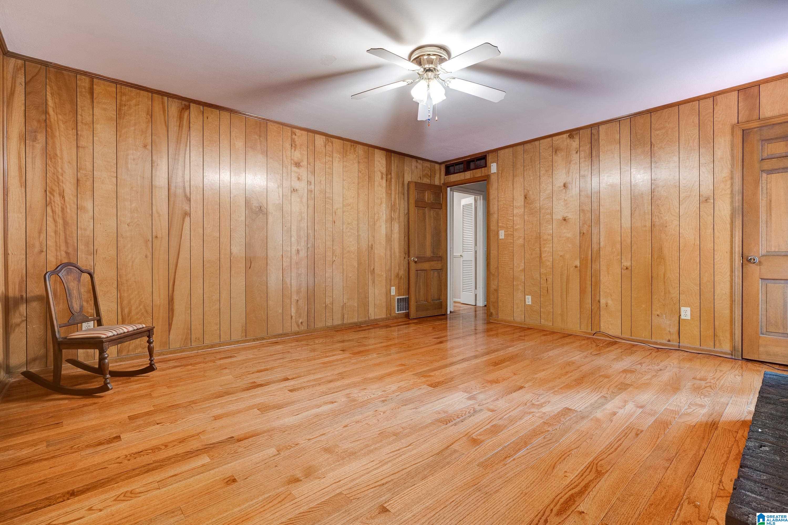 1822 Indian Hills Road Pelham, AL 35124 - Photo 19 of 40