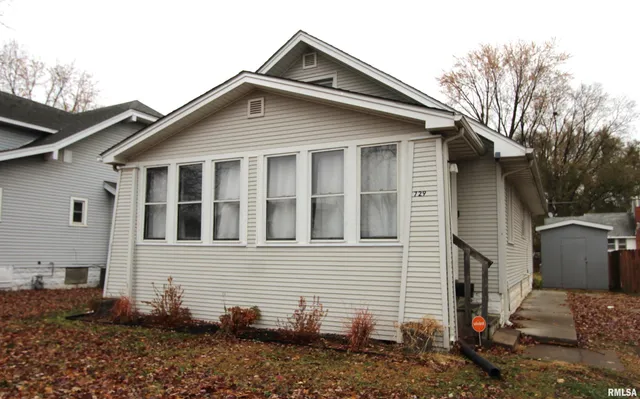 $92,000 | 729 South 8th Street, Clinton, IA 52732