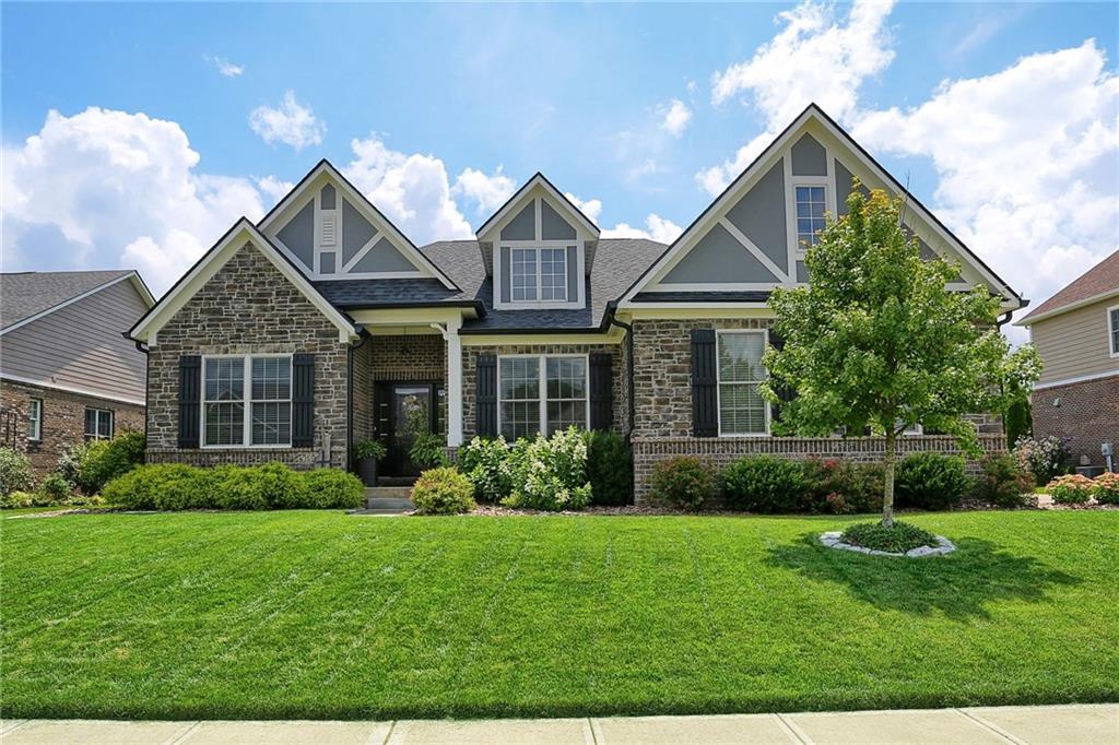6153 Roxburgh Place Noblesville, IN 46062 - Photo 1 of 60 Gallery Image 1