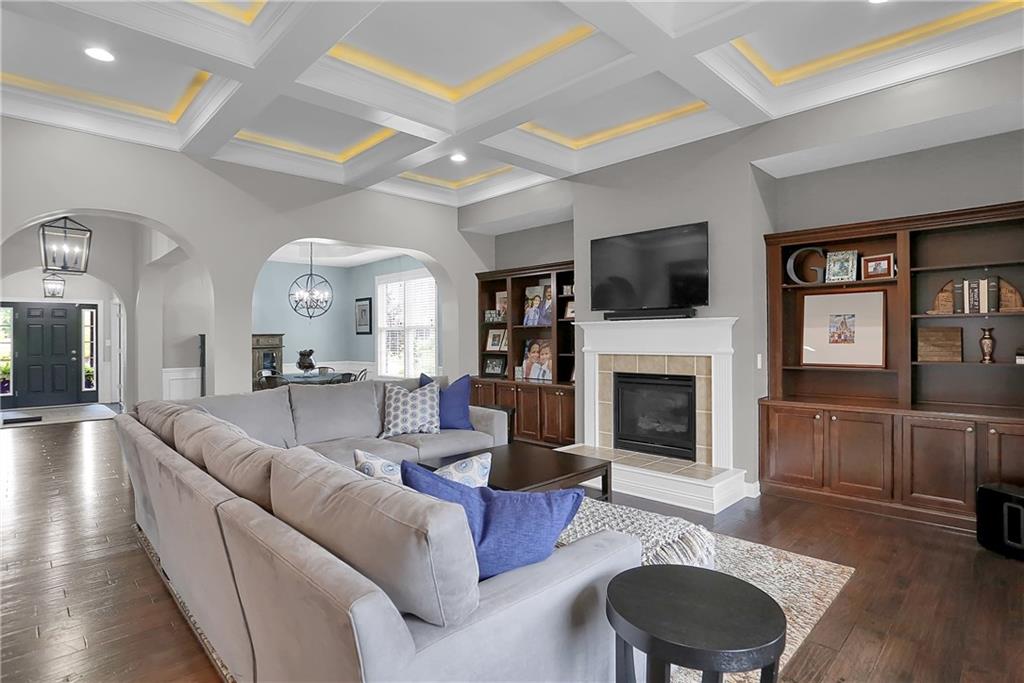 6153 Roxburgh Place Noblesville, IN 46062 - Photo 15 of 60 Gallery Image 15