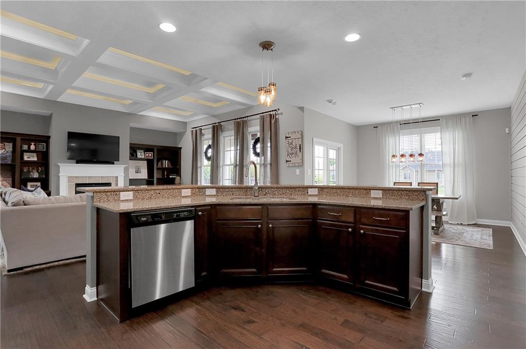 6153 Roxburgh Place Noblesville, IN 46062 - Photo 21 of 60 Gallery Image 21