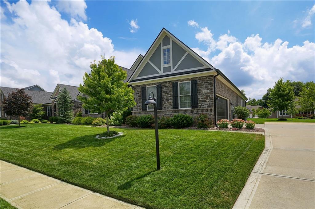 6153 Roxburgh Place Noblesville, IN 46062 - Photo 4 of 60 Gallery Image 4