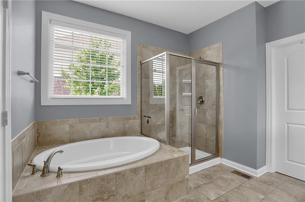 6153 Roxburgh Place Noblesville, IN 46062 - Photo 32 of 60 Gallery Image 32